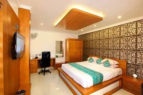 Holiday Hill Hotel & Suites Sultan Bathery